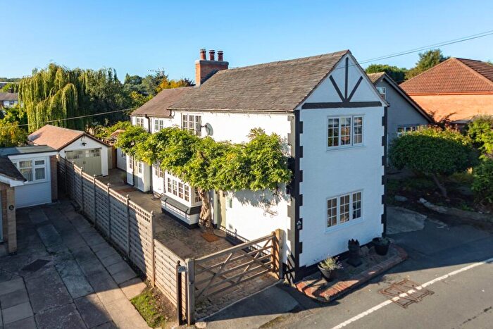 4 Bedroom Cottage For Sale In Ring Fence, Shepshed, Loughborough, LE12