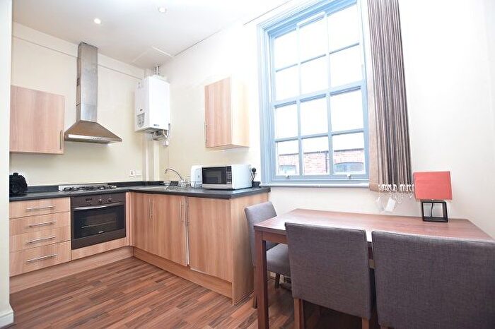 Property To Rent In White Croft Works, Sheffield, S3