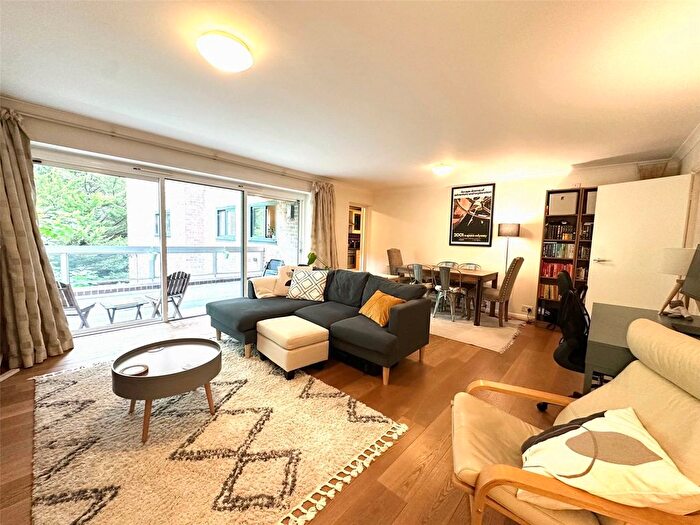 2 Bedroom Flat To Rent In Blue Gates, Wimbledon Village, SW19
