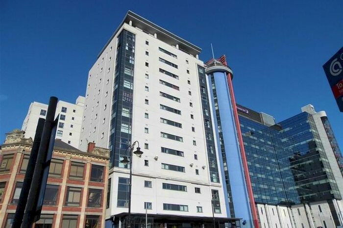 2 Bedroom Flat To Rent In Landmark Place, Churchill Way, Cardiff, CF10
