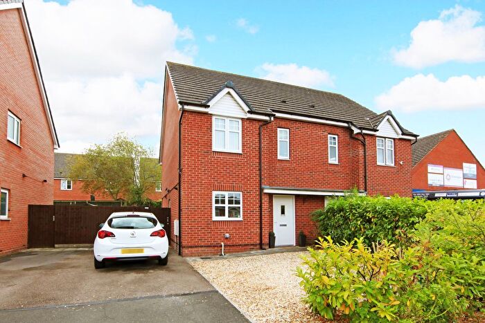 3 Bedroom Semi Detached House For Sale In St. Matthews Road, Donnington, Telford, TF2