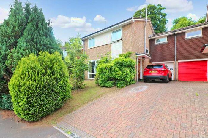 4 Bedroom House For Sale In St. Ives Close Welwyn, AL6