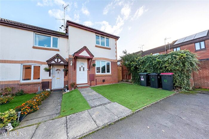 3 Bedroom End Of Terrace House For Sale In Austin Close, Atherstone, Warwickshire, CV9