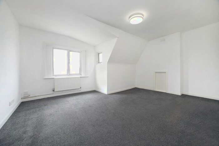 1 Bedroom Flat To Rent In Lewisham High Street, London, SE13