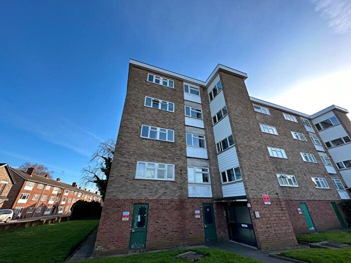 2 Bedroom Apartment To Rent In Haig Court, Chelmsford, Chelmsford, CM2