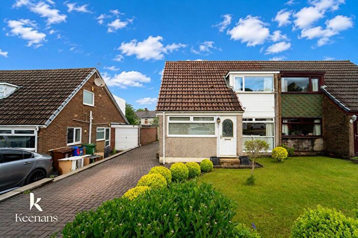 2 Bedroom Semi-Detached Bungalow For Sale In Hillside Close, Brierfield, BB9