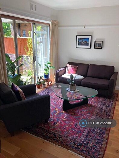 1 Bedroom Flat To Rent In Constantine Road, London, NW3