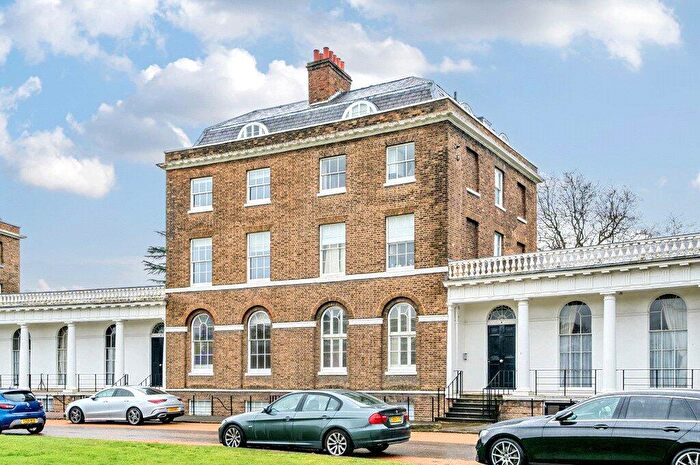 1 Bedroom Apartment For Sale In The Paragon, London, SE3