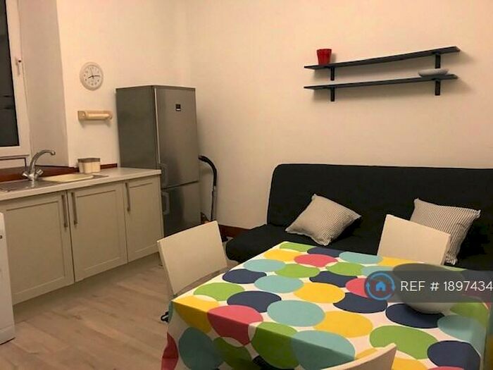 2 Bedroom Flat To Rent In King Street, Aberdeen, AB24