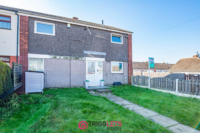 3 Bedroom Town House For Sale In Lady Croft, Wath-Upon-Dearne, Rotherham, South Yorkshire, S63