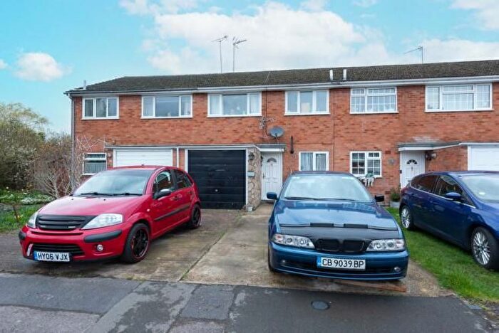 3 Bedroom Property To Rent In Selborne Close, Blackwater, Camberley, GU17