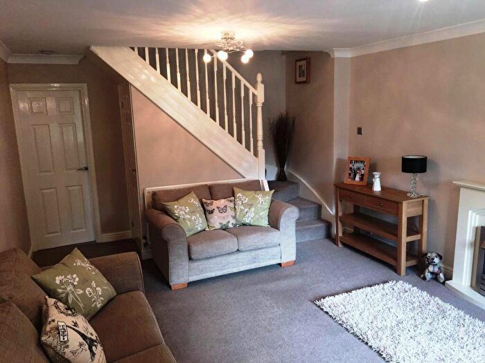 2 Bedroom House To Rent In Bluebell Meadow - Newton Aycliffe, DL5