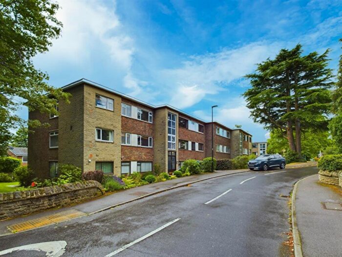 2 Bedroom Apartment To Rent In Hill Turrets Close, Sheffield, S11