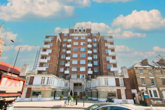 Studio To Rent In Shepherds Bush Road, London, W6