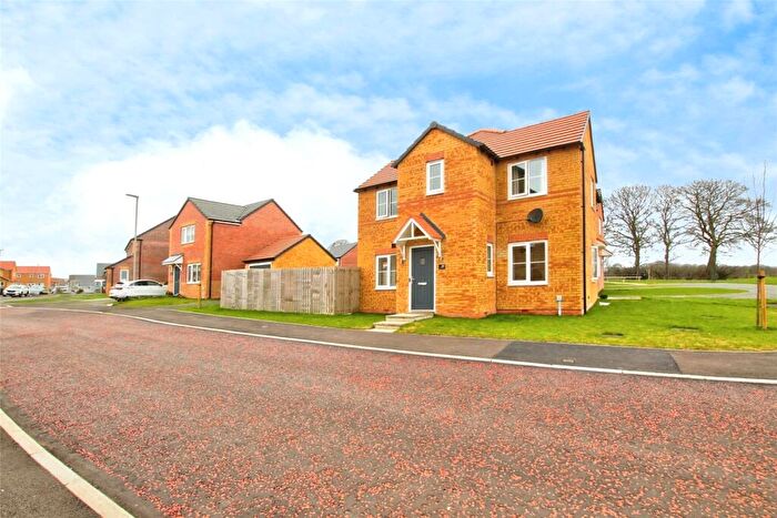 3 Bedroom Semi-Detached House For Sale In Bewick Way, Middlestone Moor, Spennymoor, DL16