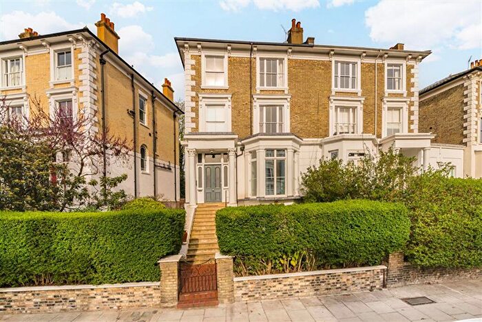 2 Bedroom Flat For Sale In Upper Park Road, Belsize Park, NW3