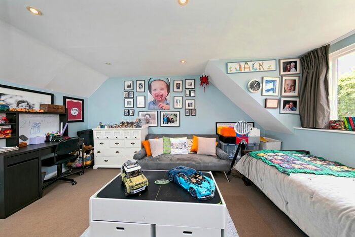 6 Bedroom Terraced House To Rent In Lonsdale Road, London, W4