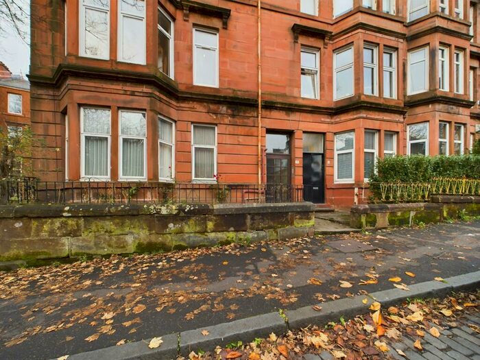 2 Bedroom Flat To Rent In Thornwood Drive, Thornwood, G11