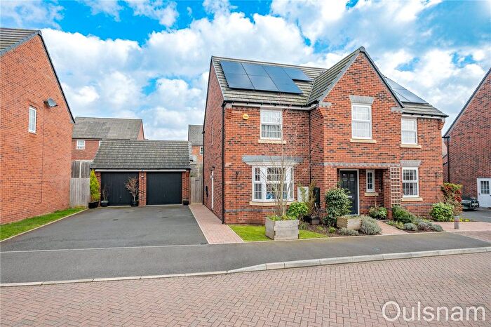 4 Bedroom Detached House For Sale In Mortimer Way, Bromsgrove, Worcestershire, B61
