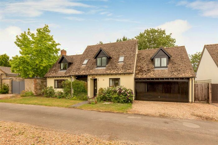 4 Bedroom Detached House For Sale In Westlands Avenue, Weston-On-The-Green, Bicester, OX25