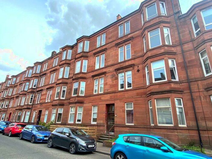 2 Bedroom Flat To Rent In Sinclair Drive, Glasgow, G42