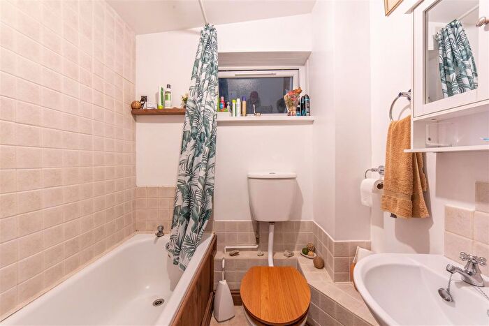 1 Bedroom Flat For Sale In Pontnewydd Walk, Cwmbran, NP44