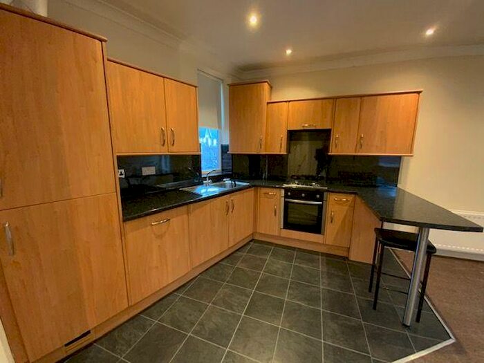 2 Bedroom Flat To Rent In Whitley Road, Whitley Bay. . **Great Value**, NE26