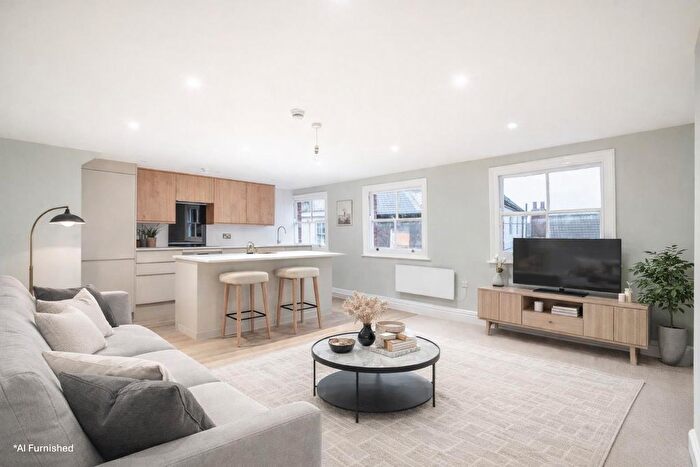 2 Bedroom Flat For Sale In Walmgate, York, YO1