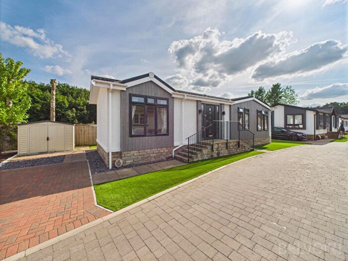 2 Bedroom Park Home For Sale In Cherry Blossom Drive, Hockham, Norfolk, IP24