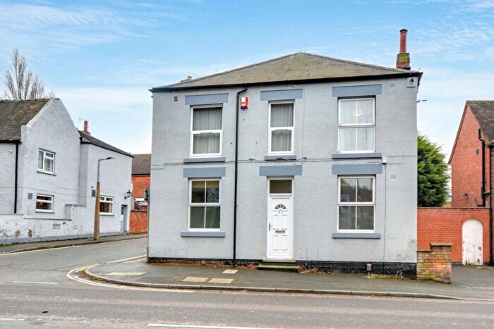 3 Bedroom Flat To Rent In Derby Road, Ilkeston, Derbyshire, DE7