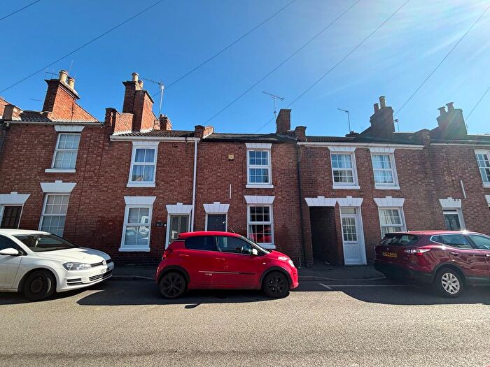 2 Bedroom Property To Rent In Hill Street, Leamington Spa, CV32