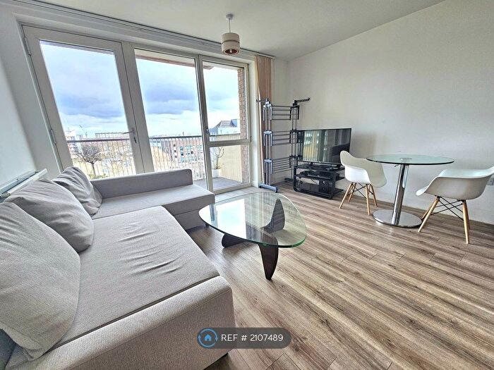 1 Bedroom Flat To Rent In Harston Walk, London, E3