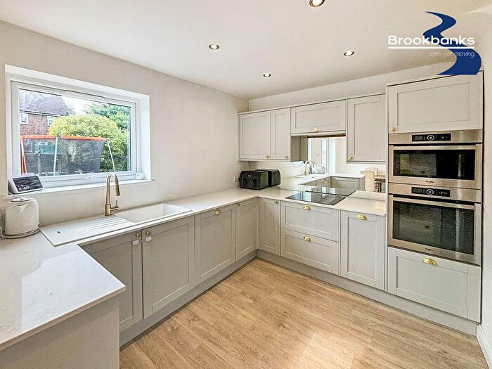 3 Bedroom Terraced House For Sale In Woodmount, Crockenhill, BR8