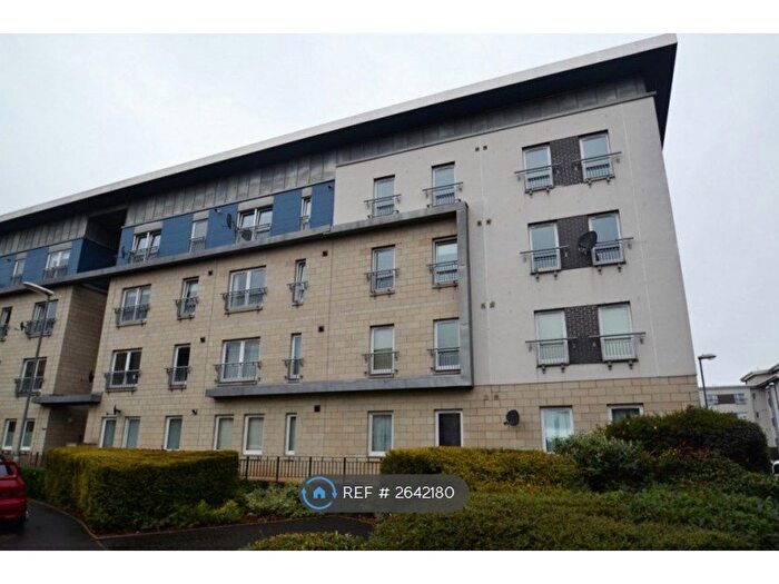 2 Bedroom Flat To Rent In St. Andrews Close, Glasgow, G41