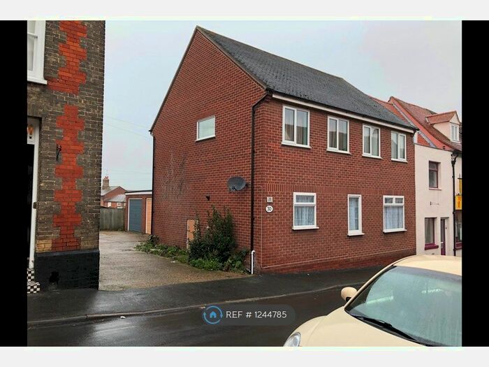 1 Bedroom Maisonette To Rent In South Street, Manningtree CO11