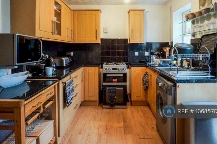 4 Bedroom Detached House To Rent In Clipper View, Birmingham, B16