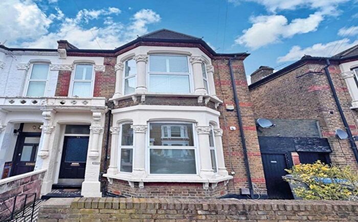 1 Bedroom Flat To Rent In Burrows Road, London, NW10