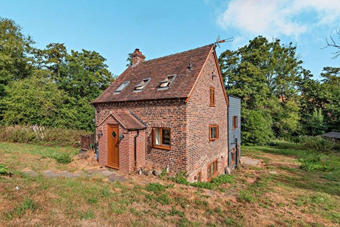 3 Bedroom Detached House For Sale In Hampton Loade, Bridgnorth, WV16
