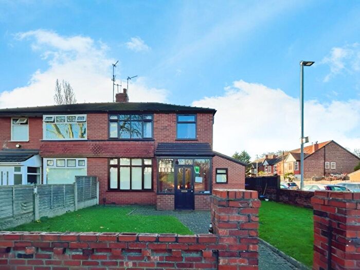 7 Bedroom Semi Detached House To Rent In Mauldeth Road, Withington, M20