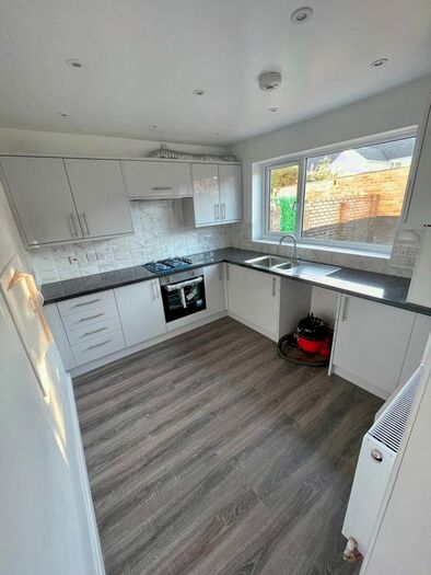 3 Bedroom Property To Rent In Stanley Road, Bournemouth, BH1