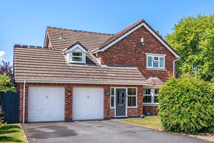4 Bedroom Detached House For Sale In Glovers Way, Shawbirch, Telford, Shropshire, TF5