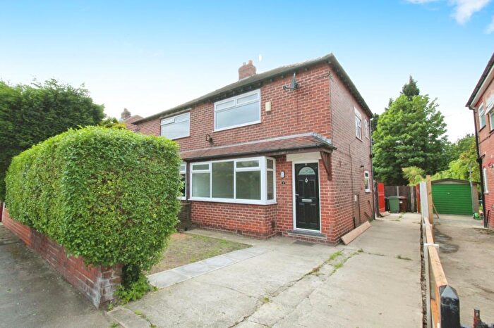 2 Bedroom Semi Detached House To Rent In Tennyson Road, Stockport, Greater Manchester, SK5