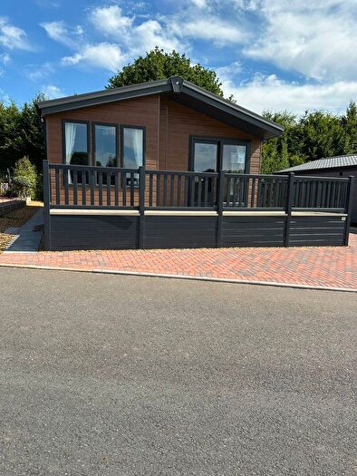 2 Bedroom Lodge For Sale In Wyre Common, Cleobury Mortimer, Kidderminster, DY14