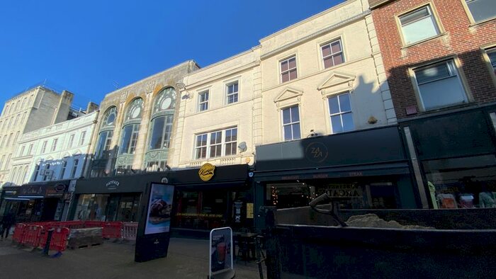 2 Bedroom Flat To Rent In Old Christchurch Road, Bournemouth, BH1