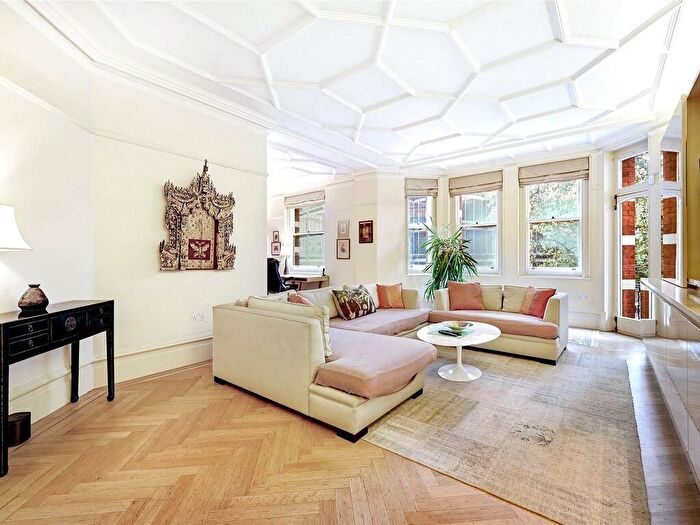 4 Bedroom Flat To Rent In Evelyn Mansions, London, SW1P