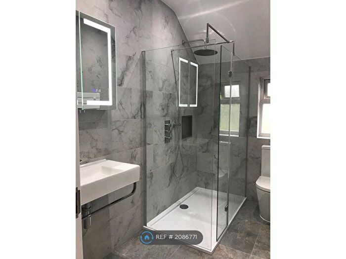 1 Bedroom Maisonette To Rent In Westhorne Avenue, London, SE9