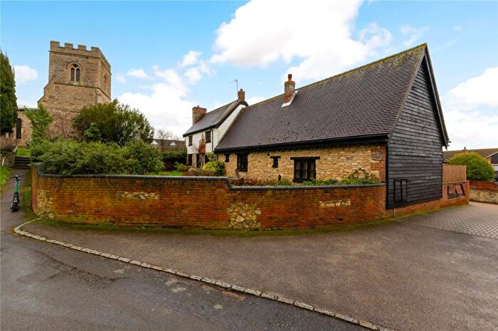 6 Bedroom Detached House For Sale In Church Lane, Loughton, Milton Keynes, Buckinghamshire, MK5