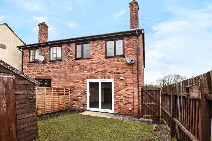 3 Bedroom Semi Detached House To Rent In Headbrook, Kington, HR5