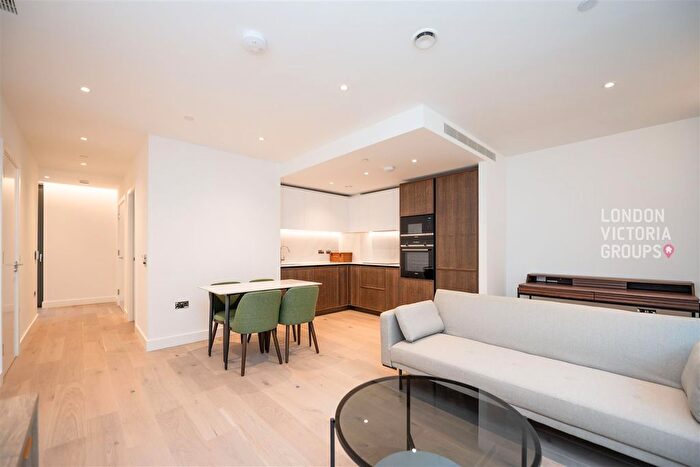 1 Bedroom Flat To Rent In Salutation Gardens, London, WC1X