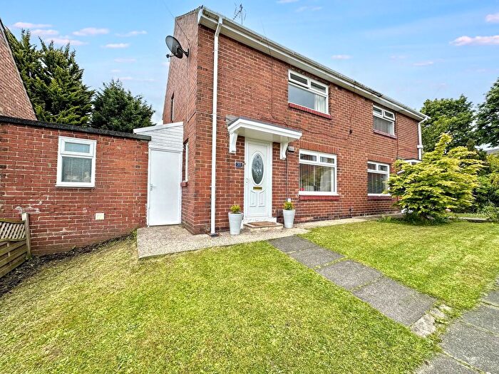 2 Bedroom Semi Detached House For Sale In St. Andrews Avenue, Washington, NE37